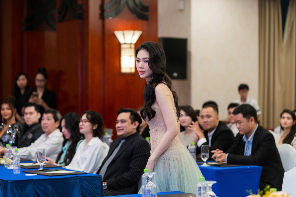 Miss Universe Vietnam 2023 - Bùi Quỳnh Hoa.