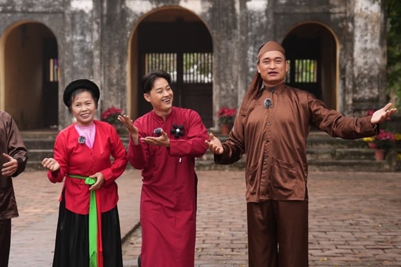 Ca sĩ Thanh Duy xuất hiện với vai trò khách mời của chương trình “Về quê làm giàu”.