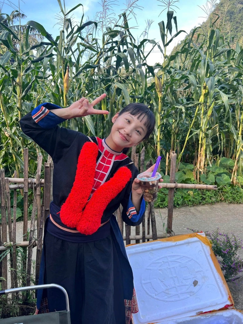 Gây chú ý với phim truyền hình “Đi giữa trời rực rỡ”