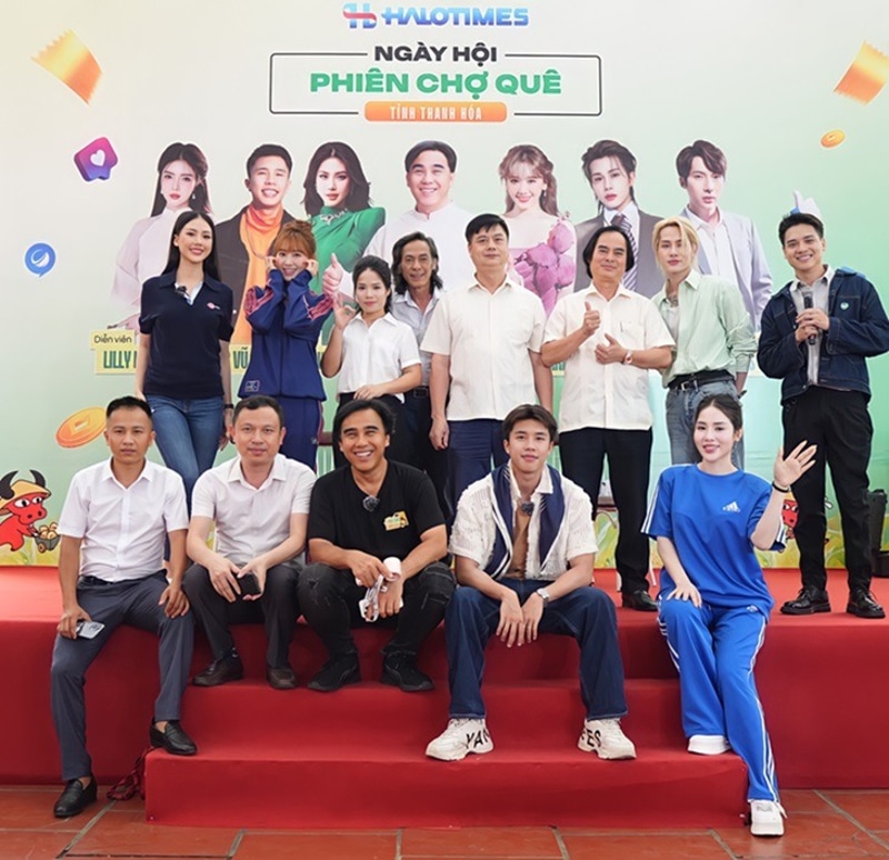 Không Khí Sôi Động Tại “Phiên Chợ Quê” Thanh Hóa