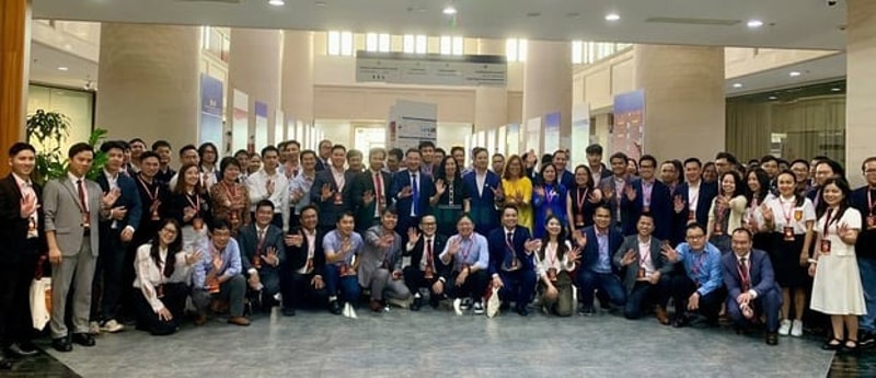 Những chủ trương, chính sách trên ngày càng tạo điều kiện thuận lợi để các chuyên gia, trí thức người Việt Nam ở nước ngoài đóng góp cho sự phát triển của đất nước.