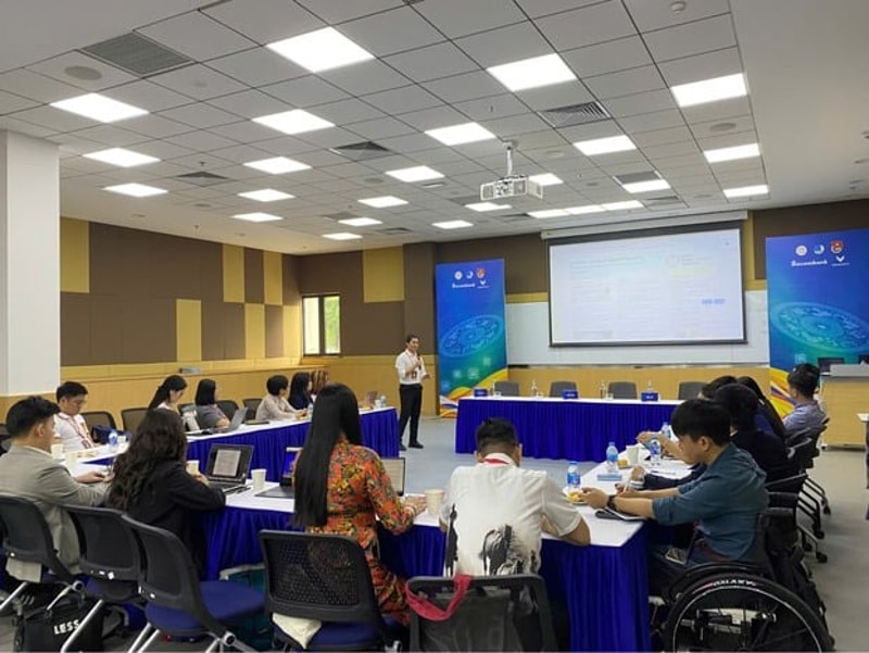 Phiên thảo luận với chủ đề Phát triển nền tảng văn hóa, giáo dục trong kỷ nguyên mới
